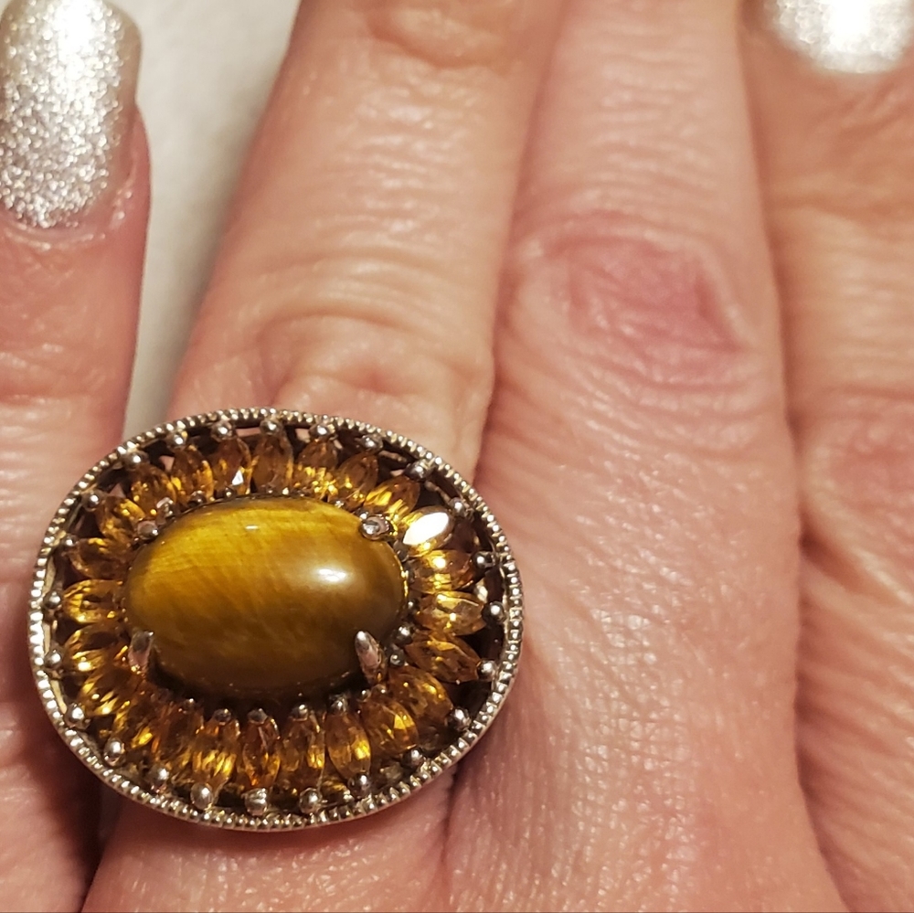 SILVER CATS EYE AND CITRINE GORGEOUS RING SZ 7.5